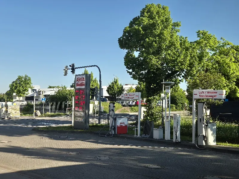 20250502 083658 iwebp