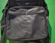 SPEAR Flugumhängertasche